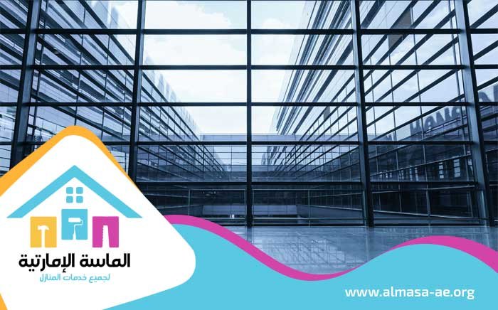 تركيب شبابيك زجاج في العين